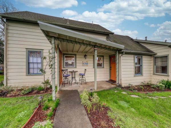Mendocino Home 982985