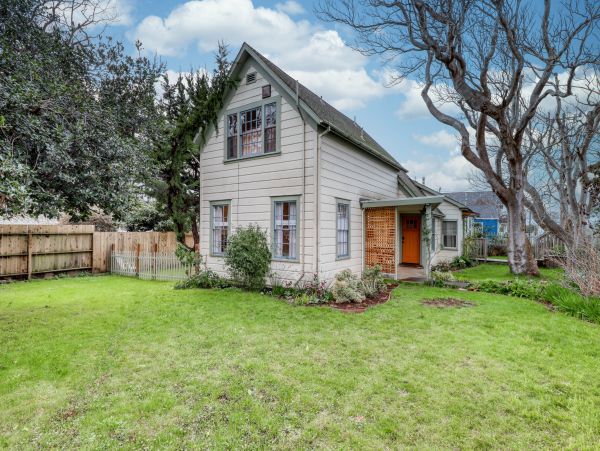 Mendocino Home 982985