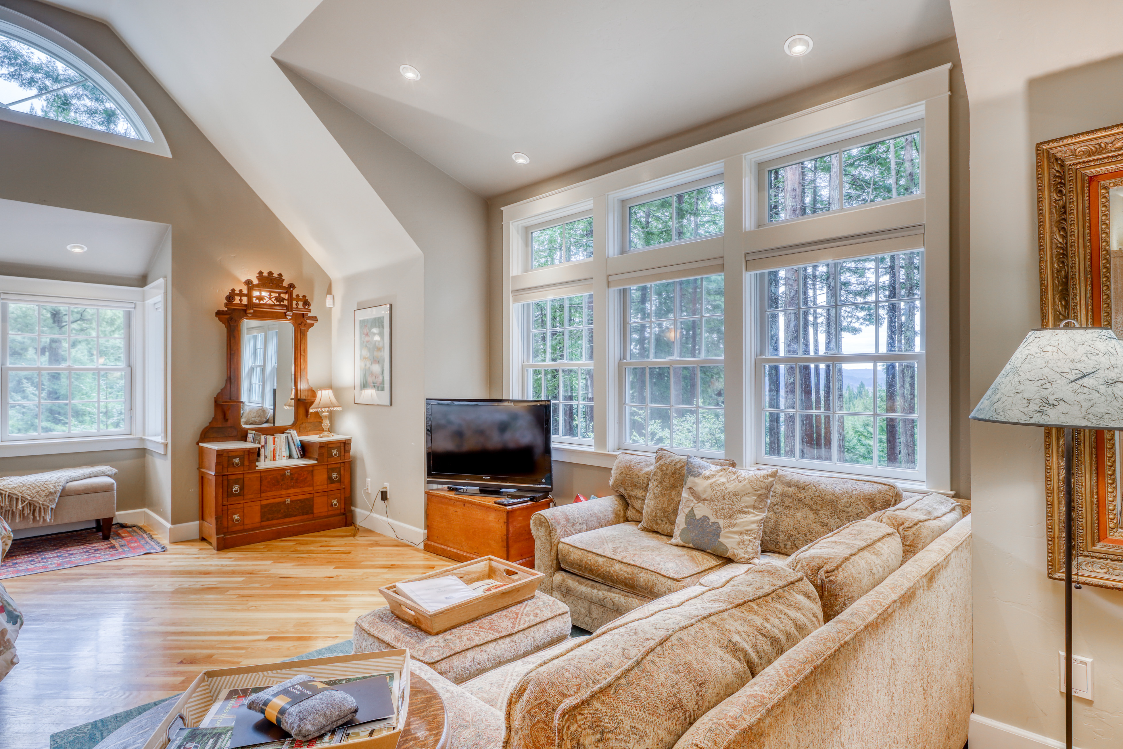 Mendocino Home 982986