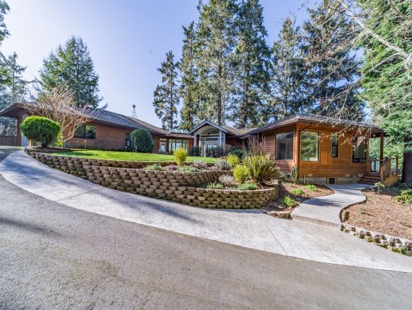 Mendocino Home 982987