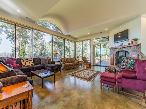 Mendocino Home 982987