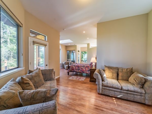 Mendocino Home 982987