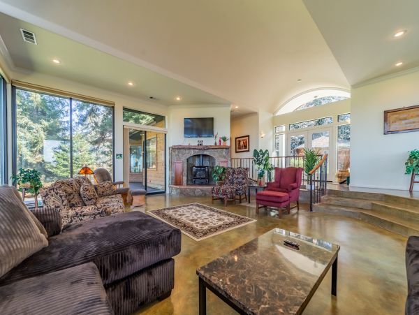 Mendocino Home 982987