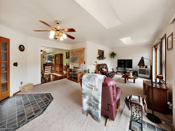 Mendocino Home 982989