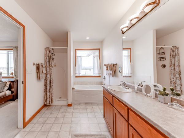 Mendocino Home 982993