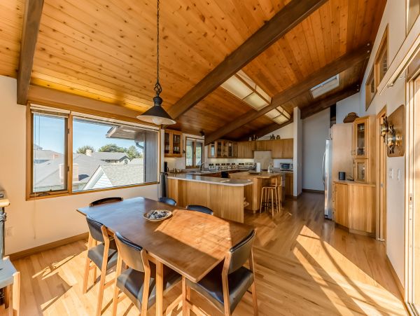 Mendocino Home 982994