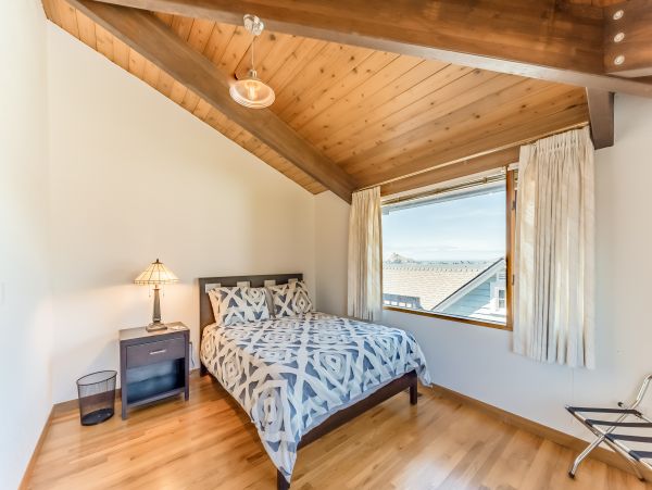 Mendocino Home 982994