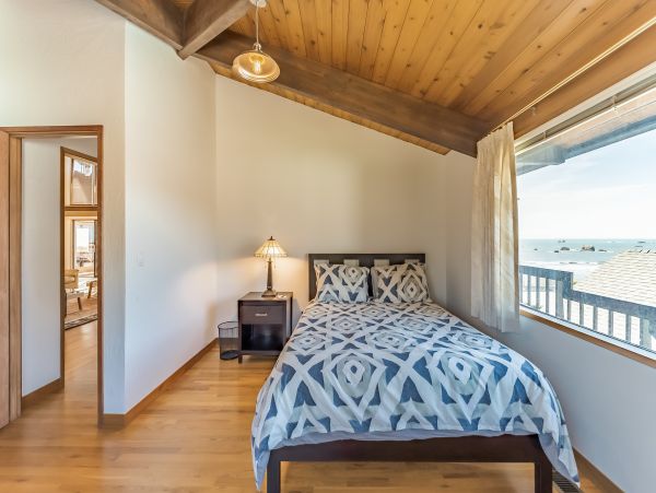 Mendocino Home 982994