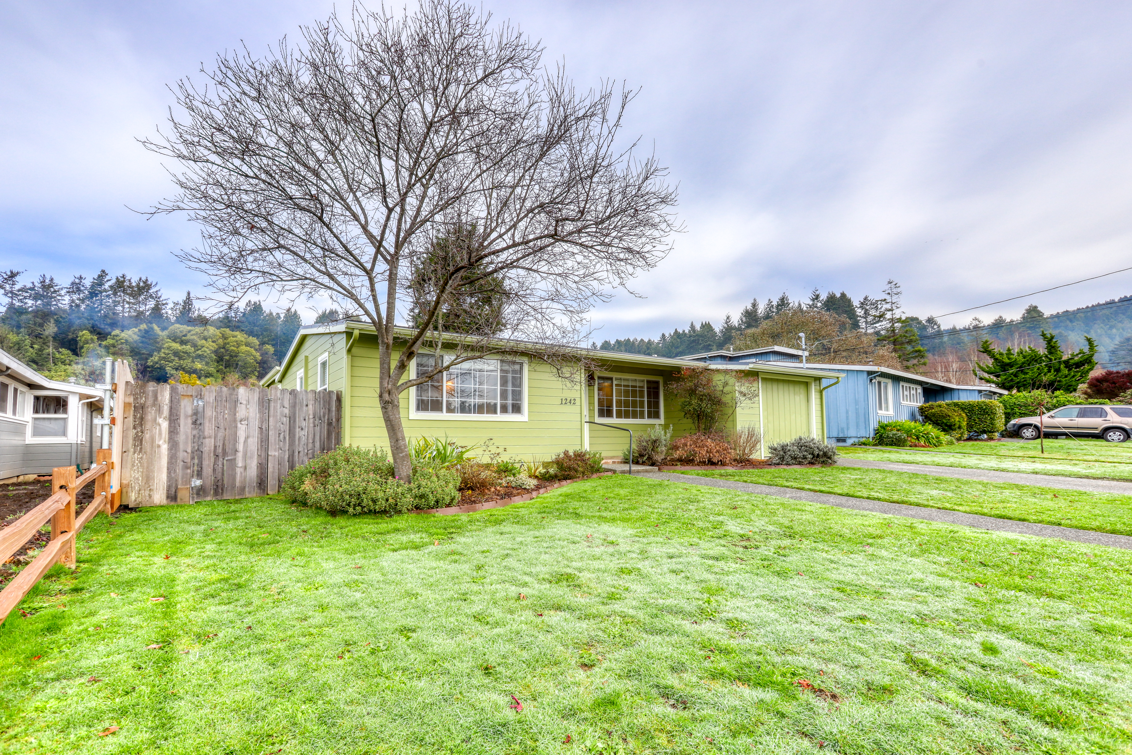 Mendocino Home 982995
