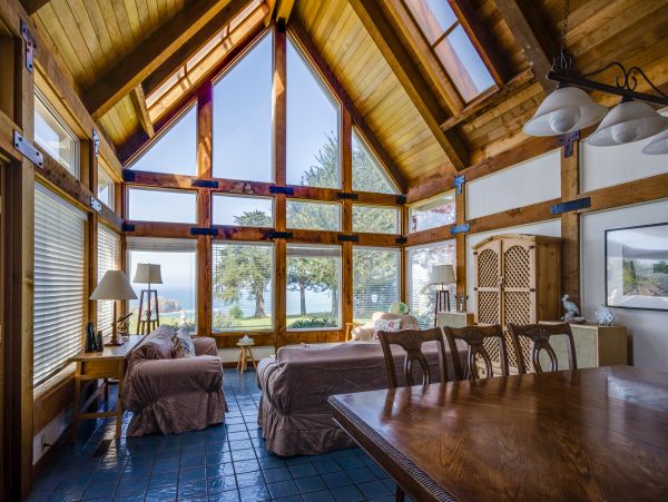 Mendocino Home 982997