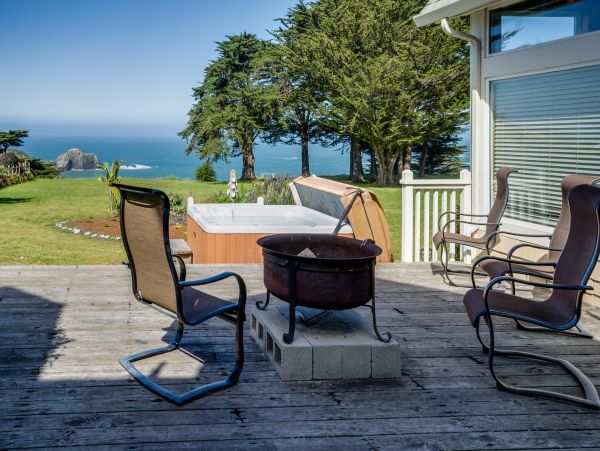 Mendocino Home 982997