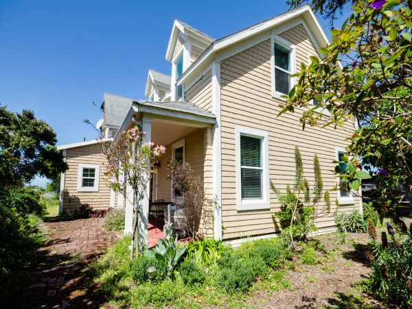 Mendocino Home 982997