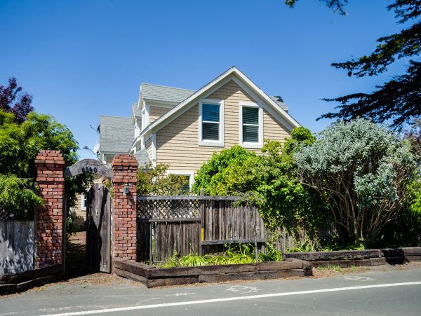 Mendocino Home 982997