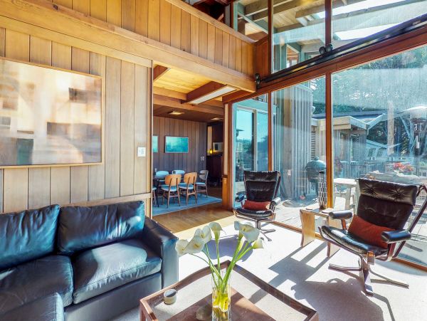 Mendocino Home 982998
