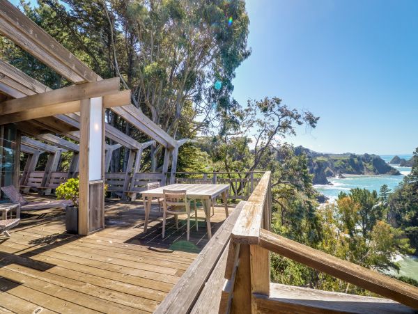 Mendocino Home 982998