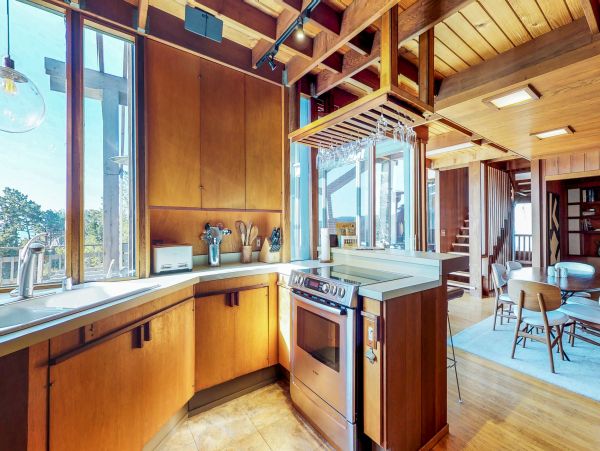 Mendocino Home 982999