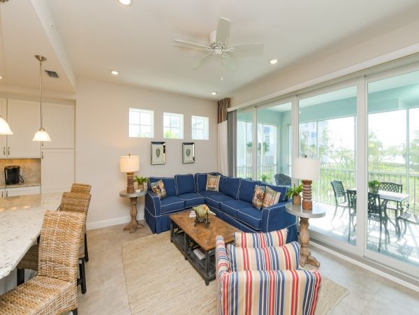 Luxury 3 Bedroom Vacation Condo in Bradenton with Bay Views