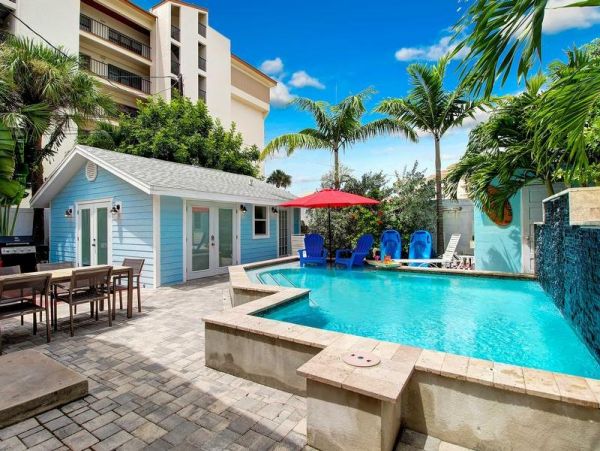 Beautiful Clearwater Vacation Home Steps From Beach