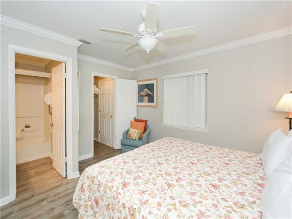Anna Maria Island Holmes Beach Home 983062