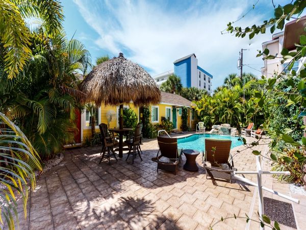 Anna Maria Island Holmes Beach Home 983063