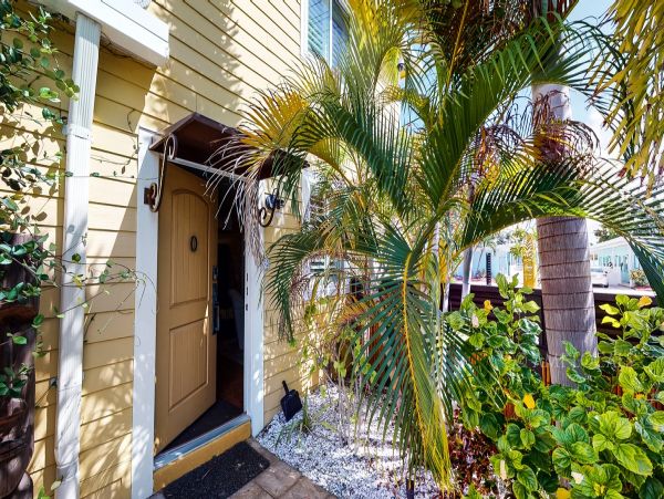 Anna Maria Island Holmes Beach Home 983063