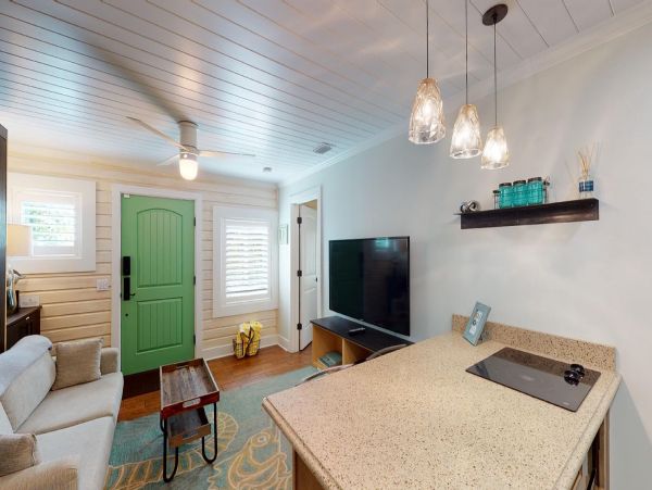 Anna Maria Island Holmes Beach Home 983065