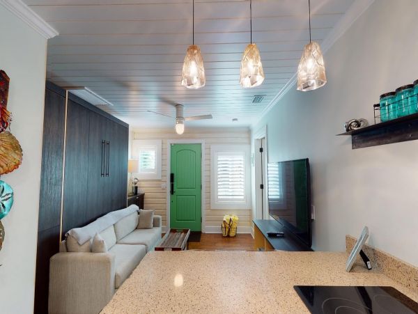 Anna Maria Island Holmes Beach Home 983065