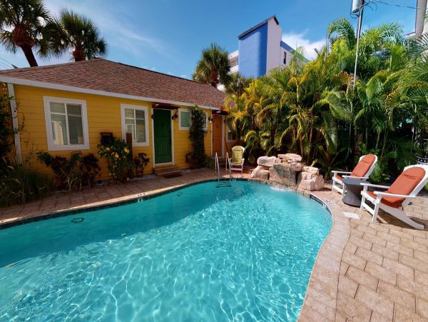 Anna Maria Island Holmes Beach Home 983065
