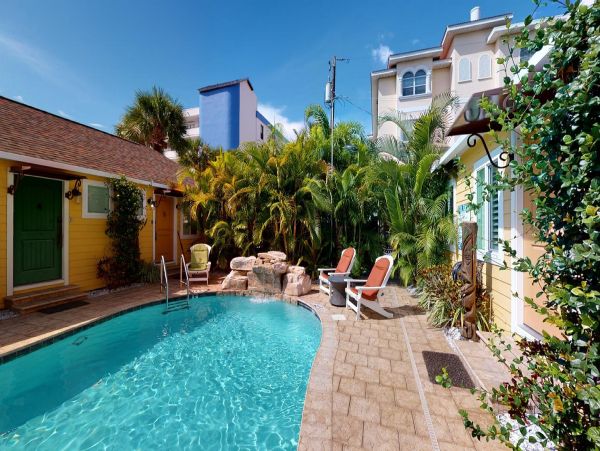 Anna Maria Island Holmes Beach Home 983065