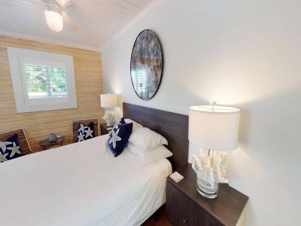 Anna Maria Island Holmes Beach Home 983065