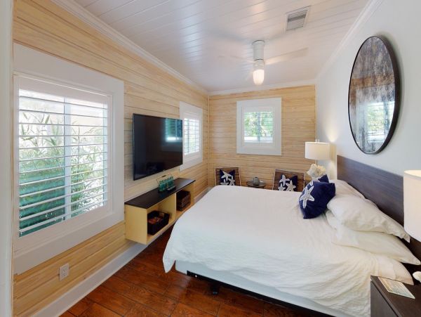 Anna Maria Island Holmes Beach Home 983065