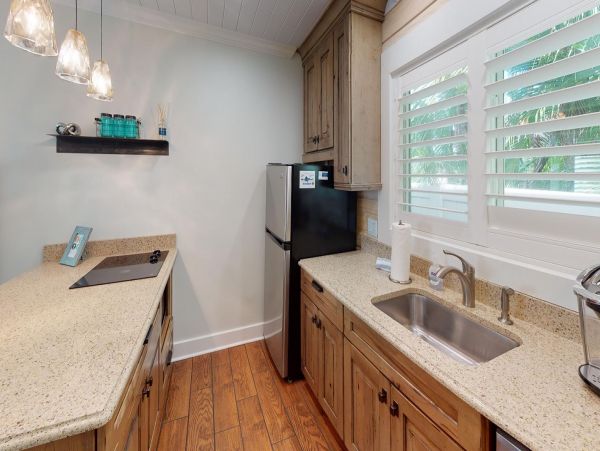 Anna Maria Island Holmes Beach Home 983065