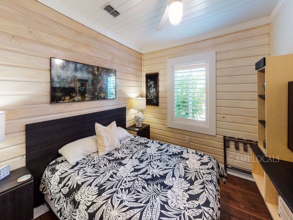 Anna Maria Island Holmes Beach Home 983066