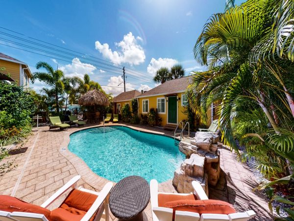 Anna Maria Island Holmes Beach Home 983066