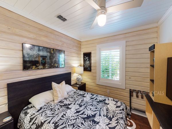 Anna Maria Island Holmes Beach Home 983066