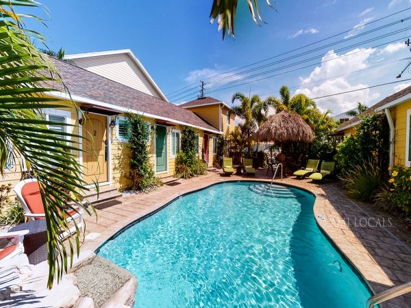 Anna Maria Island Holmes Beach Home 983066