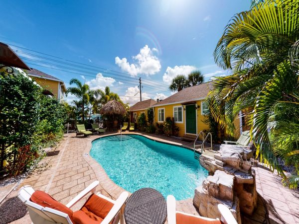 Anna Maria Island Holmes Beach Home 983066