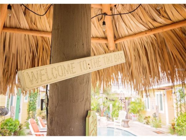 Anna Maria Island Holmes Beach Home 983067