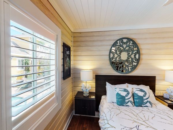 Anna Maria Island Holmes Beach Home 983067