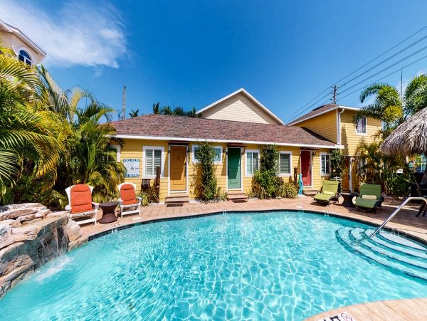 Anna Maria Island Holmes Beach Home 983067