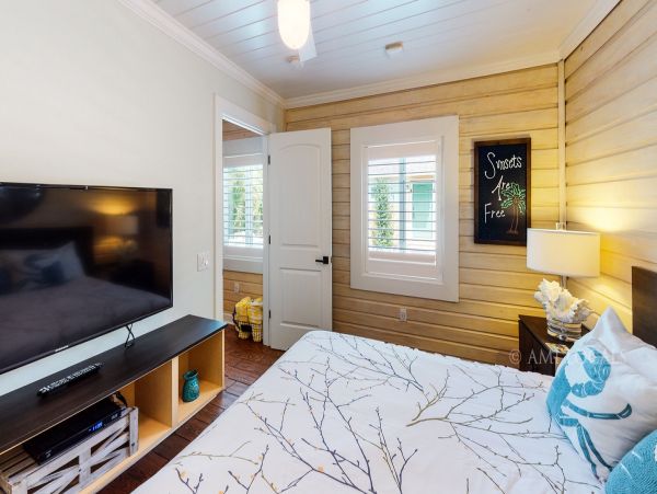 Anna Maria Island Holmes Beach Home 983067