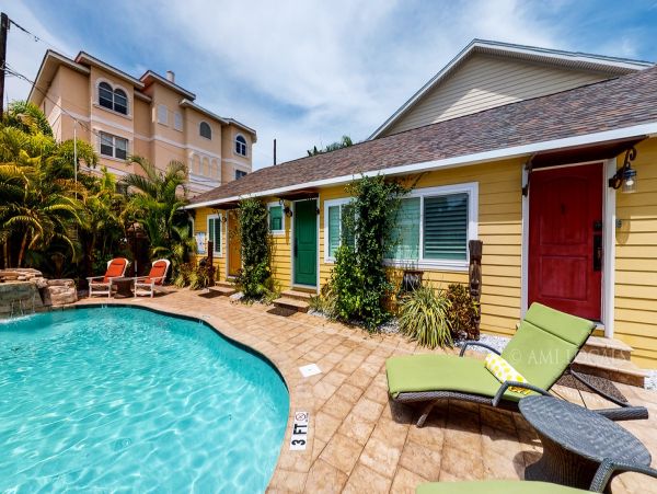 Anna Maria Island Holmes Beach Home 983068