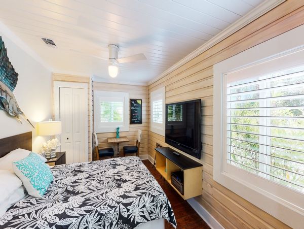 Anna Maria Island Holmes Beach Home 983068