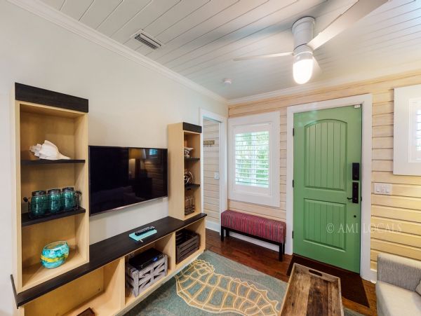 Anna Maria Island Holmes Beach Home 983068