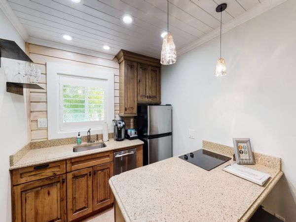 Anna Maria Island Holmes Beach Home 983068