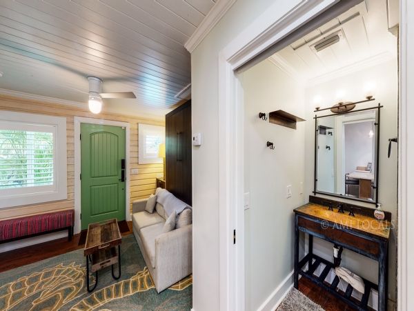 Anna Maria Island Holmes Beach Home 983068