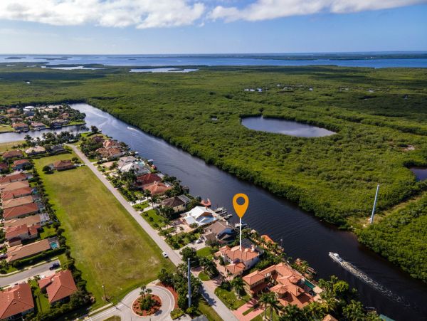 Cape Coral Home 983093