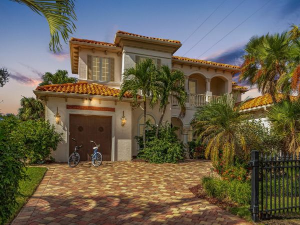 Cape Coral Home 983093