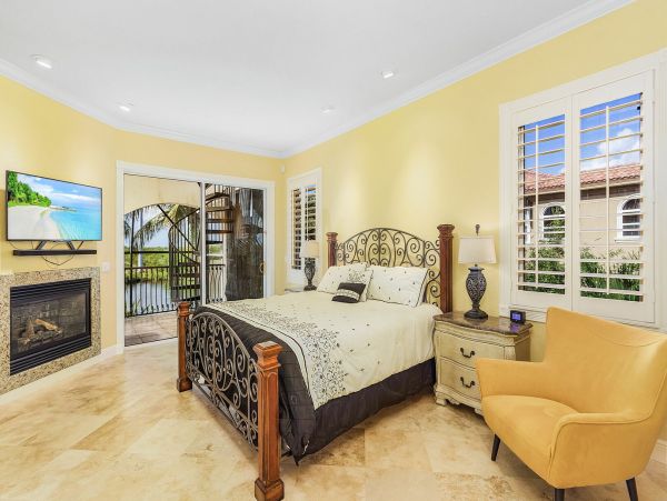 Cape Coral Home 983093