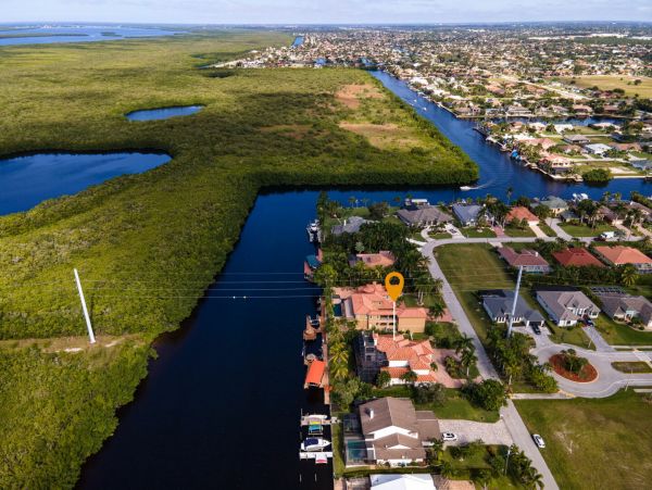 Cape Coral Home 983093